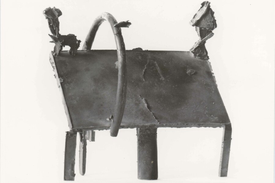 Zdeněk Tománek, Pultík, 1991, bronz